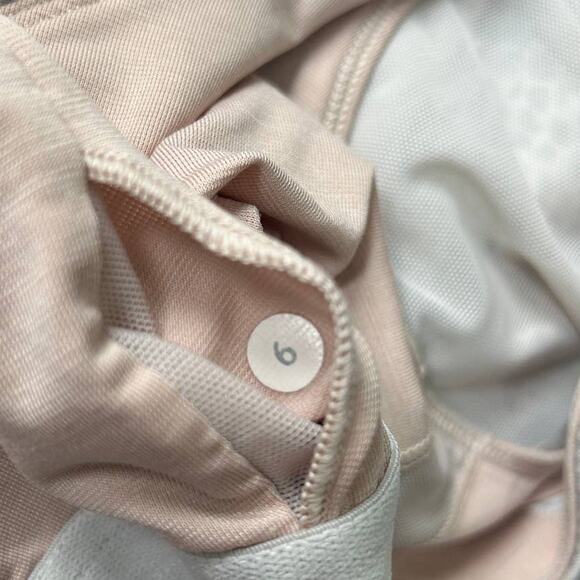 EUC Lululemon Snake Print Tank Top Mesh Gray Women's Size 6 - Picture 6 of 6